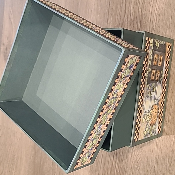 Bobs Primitive Box - Picture 4 of 5